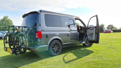 Nelly – 4 berth 2017 VW T6 Camper