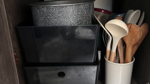 Benimar Cocoon 463 - semi-integrated - built in 2023