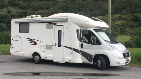 4p Fiat semi-integrated uit 2014