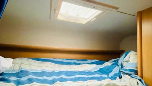 🌟 4p family camper with bunk beds and full of options🌟 . Freedom on wheels!