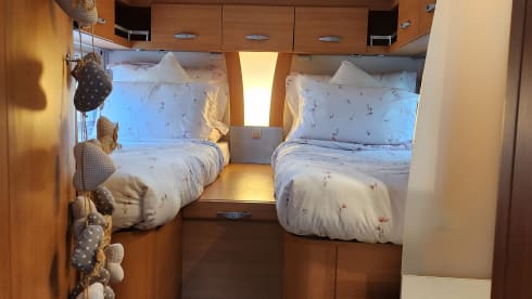 Blessy – 4 berth Knaus Luxury Motorhome