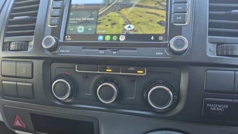 Big Blue – 2 berth Volkswagen campervan from 2010