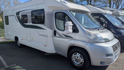 BILBO – 4 berth 4 seat Bessacar 2014 Motor Home with everything