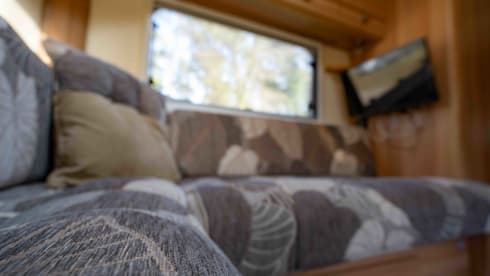 Bailey – 6 berth Peugeot Bailey Approach alcove from 2011