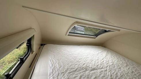 6 berth Roller Team Zefiro 675 2023
