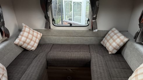 Coastal Campers – Cabane Fiat 6 couchages de 2016