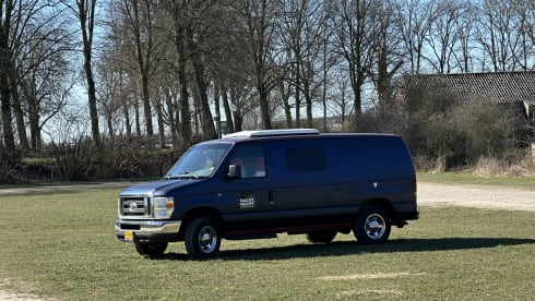 Nightwatch – 2p Ford campervan from 2008