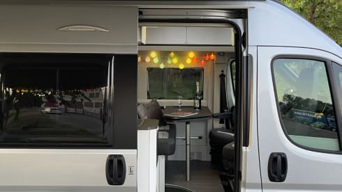 Top CamperVan