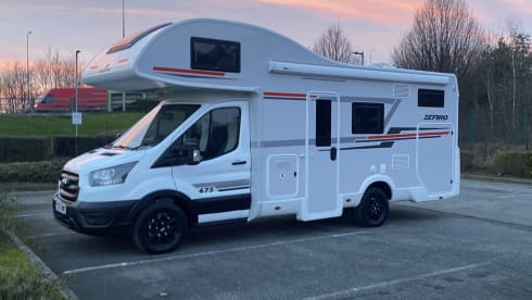 Panda – New 6 berth Roller Team 675 Auto 2024  including full insurance 