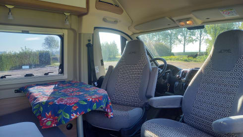 4p camper bus automatic from 2021