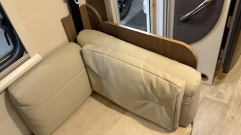 Odette – Luxury Family camper 5 p