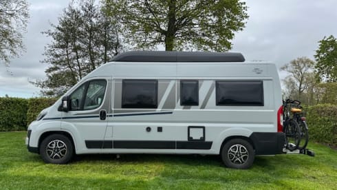 Nr. 1 Carado 'Just Go'  Automaat – Avontuurlijke buscamper, nieuw uit 2025 en helemaal compleet uitgerust.