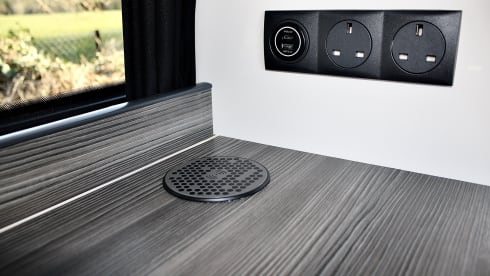 Colin – Our new high spec VW T6 Campervan who's keen to travel with you
