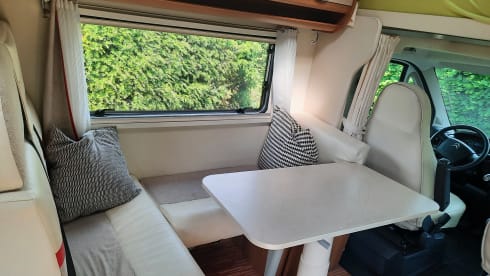 5p Citroën alcove uit 2017