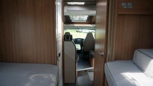 5p Adria Mobil semi-integrated uit 2019 163 PK