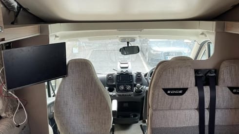 6 berth Swift Edge 476 from 2022