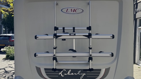 Camping-car LMC 4 personnes