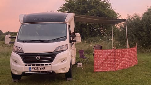 Bessy  – "Bessy" 4 Berth Bessacarr  Family Motorhome 