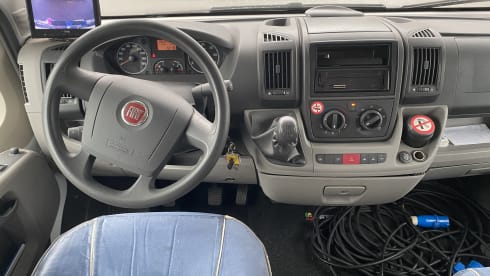 6p Fiat alcove uit 2010