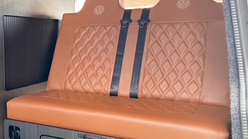 Mikey – VW T6 Longwheel Base 2018