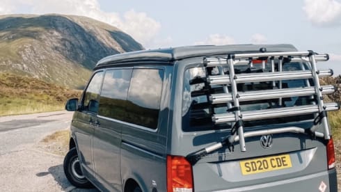 Shelagh – 4 berth Volkswagen campervan 2020- Insurance included 