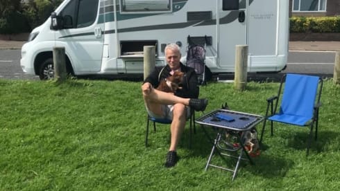 Doris – 2 berth Peugeot boxer Auto-Sleeper.