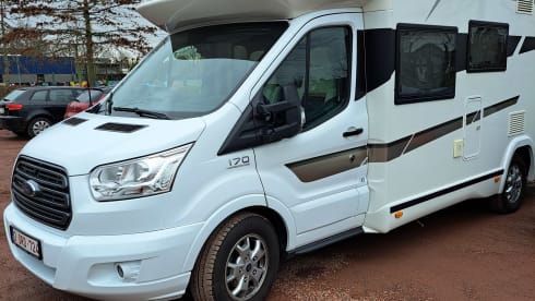 4p Benimar semi-integrated from 2018