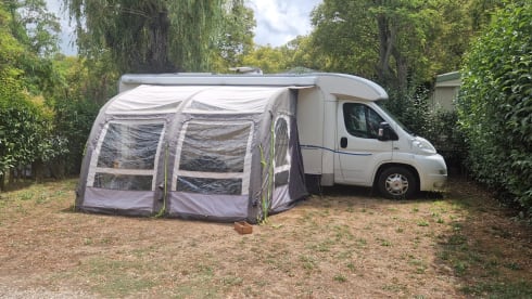 3p Adria Mobil semi-integrated from 2008