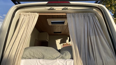 Luxury adventure off-grid Volkswagen Crafter