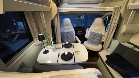 Schink – 5p Fiat semi-integrated uit 2021