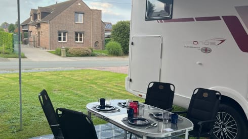 5p Roller Team semi-integrated uit 2020