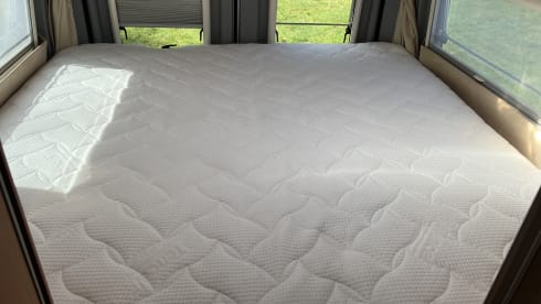  Pössl 2Win Fixed bed, Air conditioning, Single beds - Kingsize bed