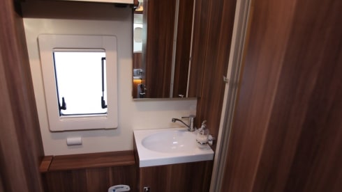 T-Line 590 – T-Line 590