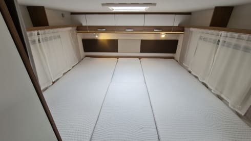 Evert – Carado I338 (Capron Hymer Group)