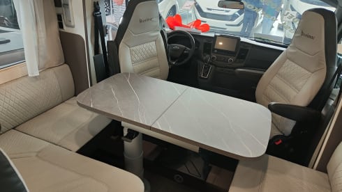 The Yellow Spark. – brand new all-in mobile home 4p