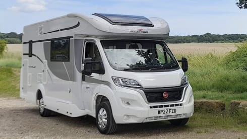 Roller Team Autoroller 707 luxury motorhome