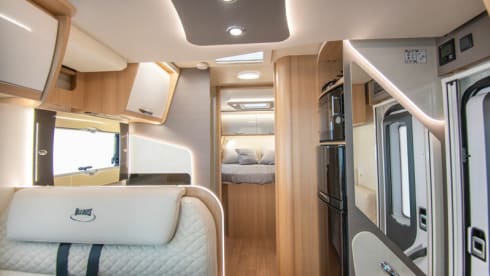 Mclouis  – Dora - 4 berth Luxury Family Motorhome (2025)