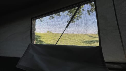 2p Renault campervan from 2003