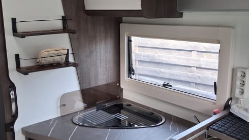 Lientje – 4p Benimar semi-integrated uit 2025