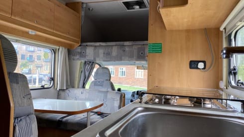 Elenor – Elenor, Ducato Clipper, 6 berth 6 belt on a normal car licence