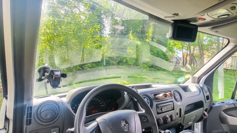 Camper beleving – 2p offgrid luxury - Renault Master L3H2