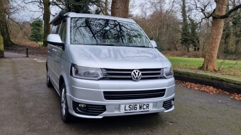 Laya – VW California 4 berth camper van 