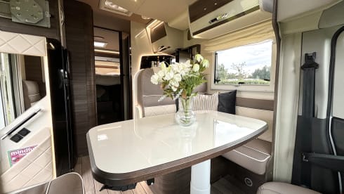 Xplore Maastricht – 5p McLouis semi-integrated from 2024