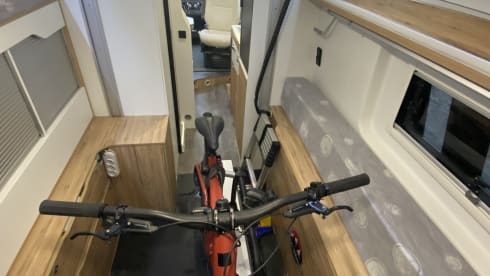 Ride 2 – Campervan for bikers