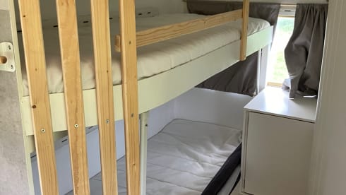 Trendy family camper