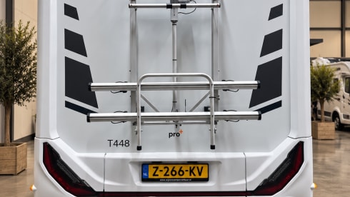 Nr. 7 Carado T448 – Very luxurious family camper, new from 2025 and fully equipped.