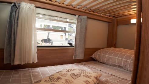 BEARENT – CAMPER WEINSBERG 6 PLACES 