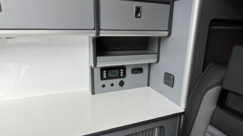 Carpe Diem – Carpe Diem in Warrington High Spec VW LWB Camper