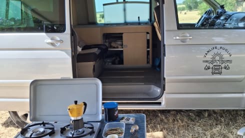 Hotel California  – Vw T5 California for all seasons 