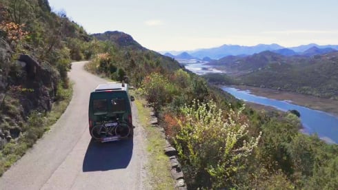 Gaia – Gaia - caravane verte confortable avec poêle à bois